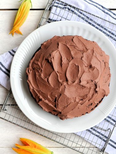 Schokoladen-Zucchini-Torte mit Brandy de Jerez – einfach & köstlich!