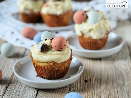 Weisse Schoko-Oster-Muffins – DER Blickfang auf der Ostertafel!