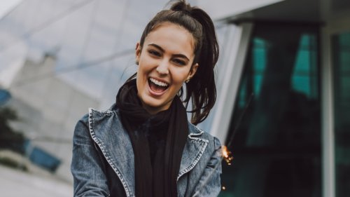 4 Natural ways to increase feel-good hormones