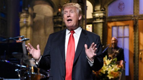 SNL slammed for mocking Trump's use of 'de-bank': 'Complete joke' | KOMO