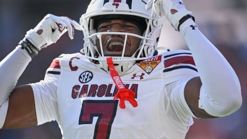 Seahawks trade up to 35th pick to draft safety Nick Emmanwori from South Carolina