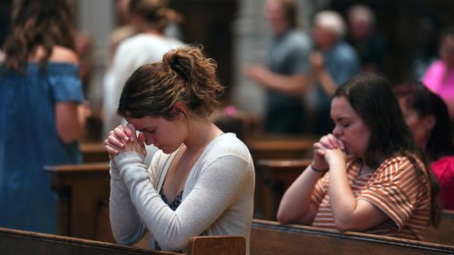 What's fueling drop in church attendance? It's all about family, one advocate says