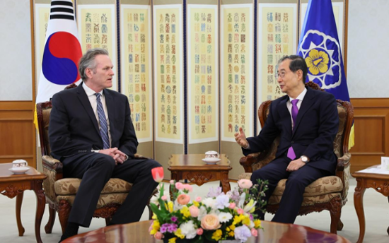 Acting president, Alaska governor discuss energy cooperation