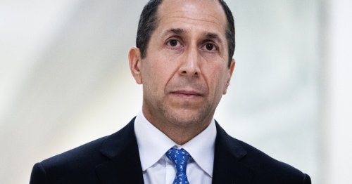 Epstein's longtime accountant testifies he was 'not aware' of sex offender's crimes | Flipboard