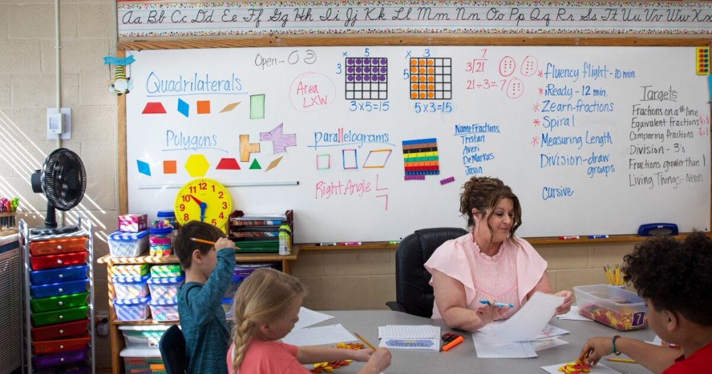 EDUCATION & TEACHING & LEARNING