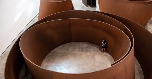 Photos: Remembering Richard Serra, a world-renowned 'poet' of metals