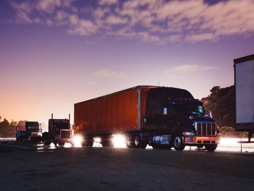 Report: Truck Makers Lobby to Weaken U.S. and California Climate Policies | KQED