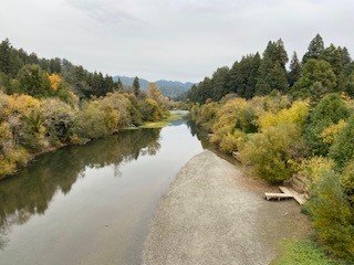 Photos show dramatic before and after of Russian River overflowing in Guerneville