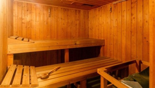 Mann (47) und Frau (36) tot in Sauna entdeckt