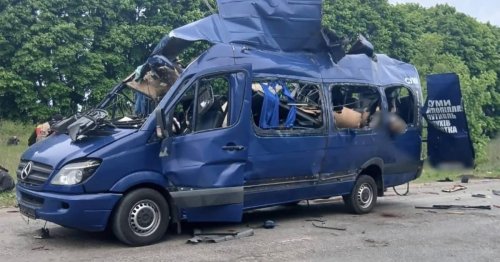Nach dem Gipfel explodierte Bus voller Zivilisten