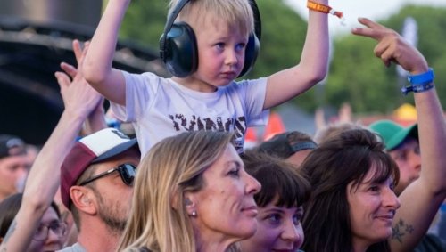 Punk-Fans aus nah und fern beim SBÄM-Festival