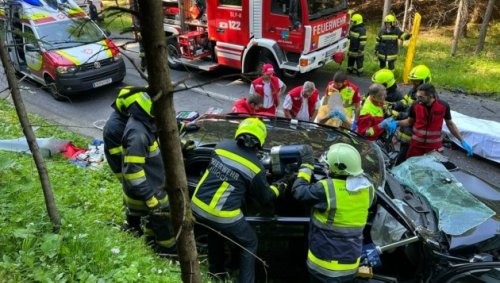 Überholmanöver führte zu schwerem Autounfall