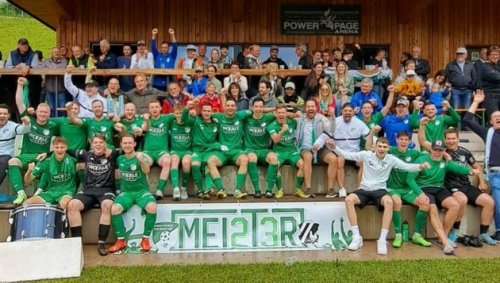 Bierkisten als Dank für frühzeitigen Meistertitel