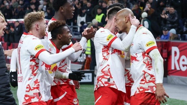Spiel gedreht! Bullen schicken Sturm punktlos heim