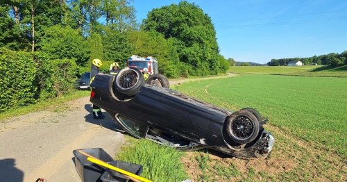 Alkolenker bauten Unfall und flüchteten dann