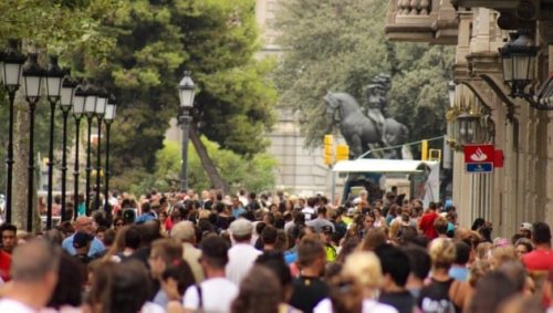 Fast eine Million Migranten bald legal in Spanien