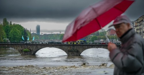 Unwetter in Italien: AUA-Maschine muss Kurs ändern