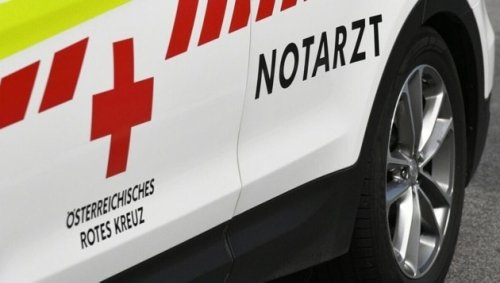 Zwei Tote nach Horror-Crash bei Sollenau in NÖ