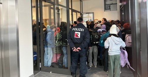 Bombendroher (15) muss 2652 € für Einsatz zahlen