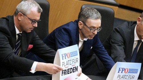 Selenskyj-Rede: FPÖ ging, halbe SPÖ kam gar nicht
