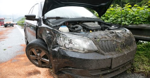 Mutter und Baby bei Verkehrsunfall verletzt