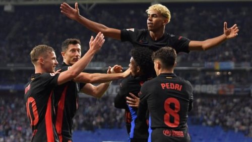 Barca krönt sich im Derby zum spanischen Meister!