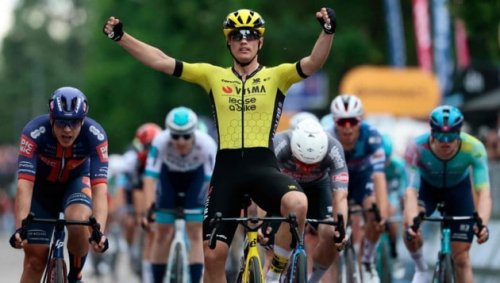 Olav Kooij sprintet auf 12. Etappe zum Sieg!