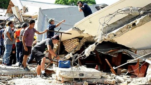 Kirchendach eingestürzt: Mehrere Tote in Mexiko