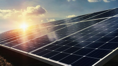 Riesige Solar-Anlagen lassen die Wogen hochgehen