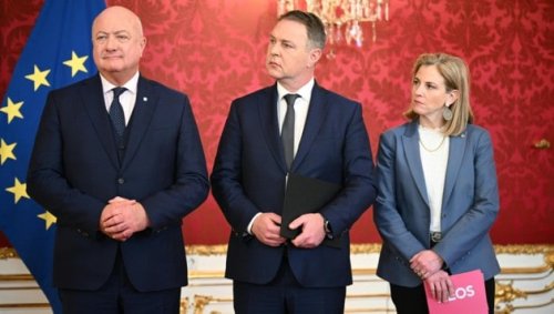 Der SPÖ droht Posten-Krieg, auch NEOS zweifeln
