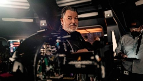 „Star Trek“-Star Jonathan Frakes beehrt Wien