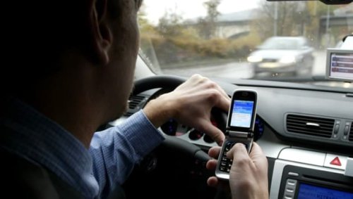 Handy am Steuer wurde Drogenkurier zum Verhängnis