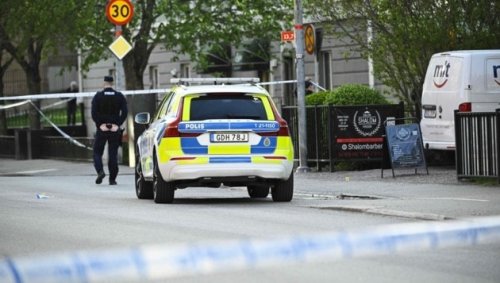 Schweden: Drei Tote nach Schüssen vor Barbershop
