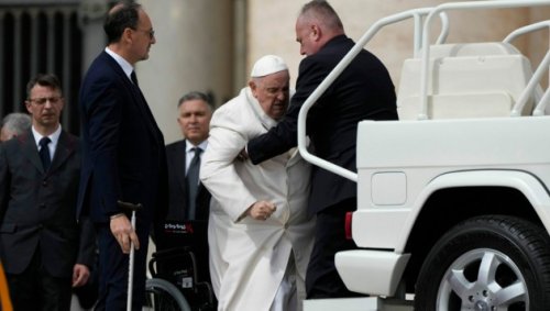 Papst Franziskus scheute Narkose lange