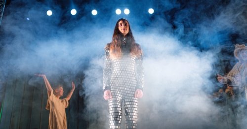 „Undine Undone“: Sehnsüchte der Meeresmenschen