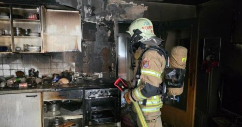 Feuerwehr rettete Bewohner aus brennendem Haus