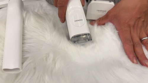 This ‘Flowbee for pets’ captures hair as you groom