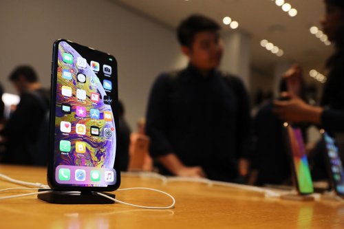 New software update will ‘transform the core experience of iPhone,’ Apple says