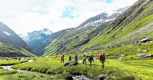 7 Alpinisten aus Bergnot in Venedigergruppe gerettet