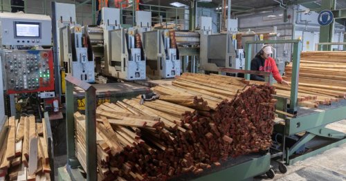 Holzindustrie erwartet angesichts der Bauflaute ein hartes Jahr 2023