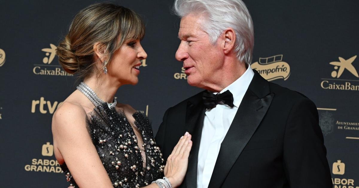 Richard Gere: Seltener Charity-Auftritt mit Ehefrau Alejandra