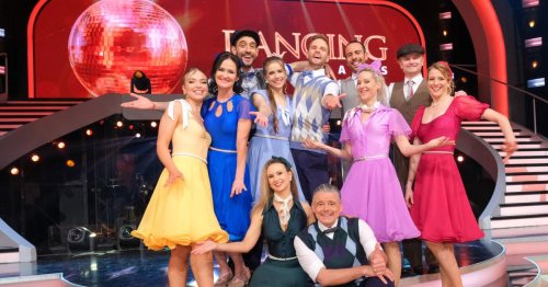 "Rock Me Amadeus" bei "Dancing Stars" - und ein bekannter deutscher Gastjuror