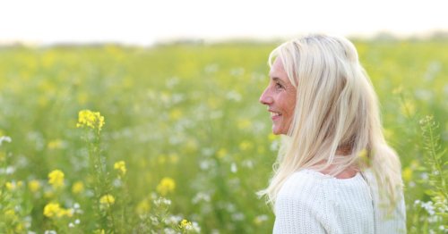 Menopause: Wie die Hormone Haut und Haar beeinflussen
