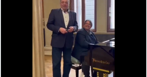 SPÖ-Mandatare kaperten Wolfgang Sobotkas Klavier