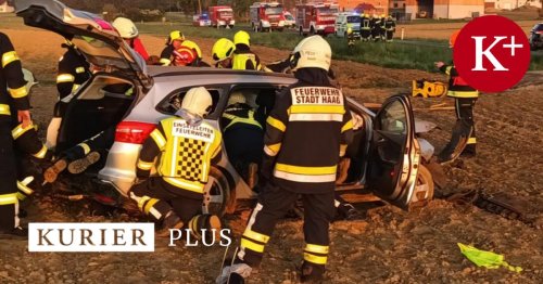 Rettungsmann verunglückte bei Haag auf Fahrt zur Dienststelle schwer