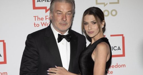 Red-Carpet-Video zeigt "unangenehme Dynamik" zwischen Alec und Hilaria Baldwin
