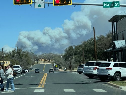Wildfire near Fredericksburg grows to more than 8,600 acres