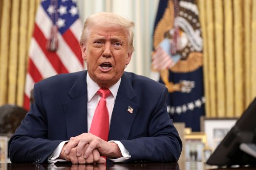 'I think that nation will be crushed very shortly' — Trump says he's 'saving' Ukraine