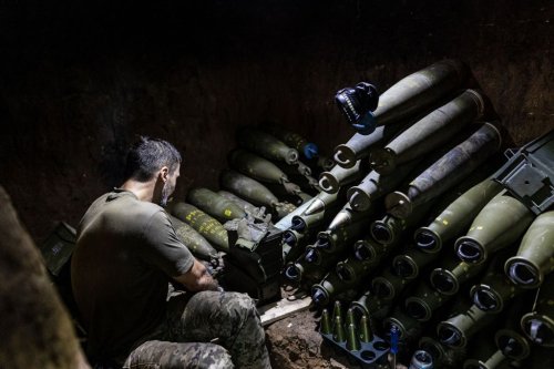 Czech PM: Allies contract first 180,000 artillery shells for Ukraine