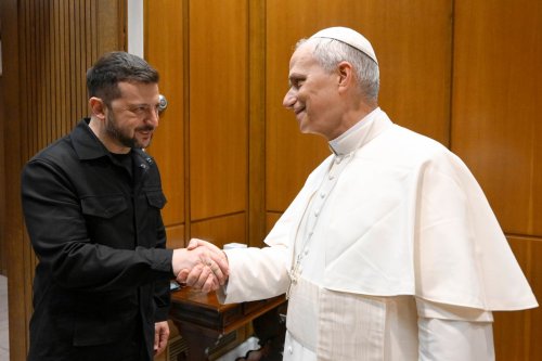 Pope Leo willing to host Ukraine peace talks in Vatican, Italy's Meloni says